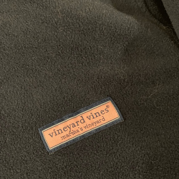 Vineyard vines navy blue fleece pullover - Picture 3 of 3